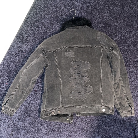 American Eagle size small destroyed black denim heavy furry down quilted jacket - Picture 2 of 10